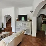 Hillside Pool House Velence
