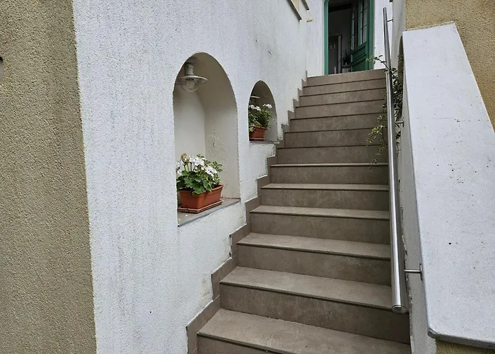Hillside Pool House Semesterbostad Velence